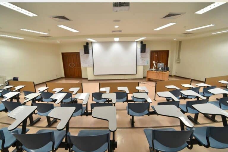 כיתות להשכרה